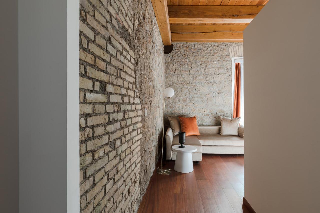 Torre Capranica Aparthotel Roma Ngoại thất bức ảnh