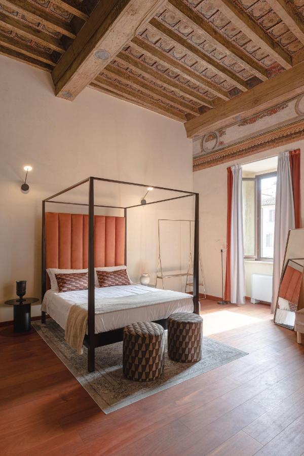 Torre Capranica Aparthotel Roma Ngoại thất bức ảnh