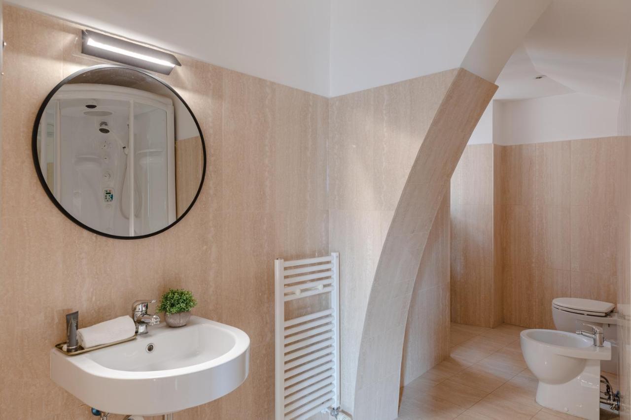 Torre Capranica Aparthotel Roma Ngoại thất bức ảnh